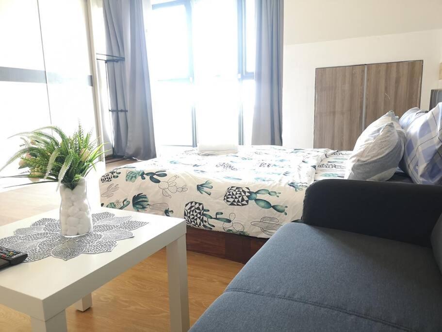 Country Garden Bay Point Homestay By Easyhomestay Johor Bahru Bagian luar foto