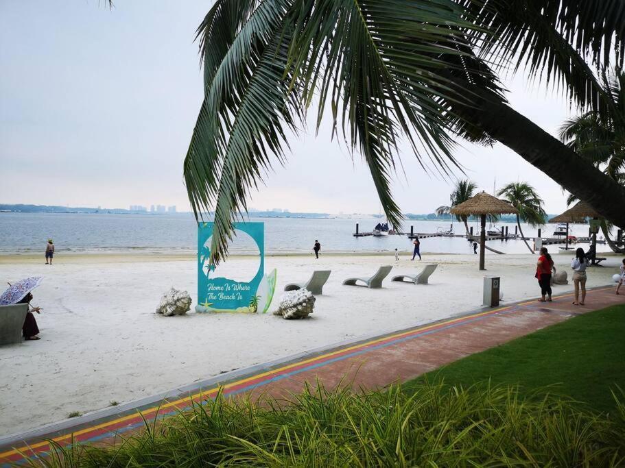 Country Garden Bay Point Homestay By Easyhomestay Johor Bahru Bagian luar foto